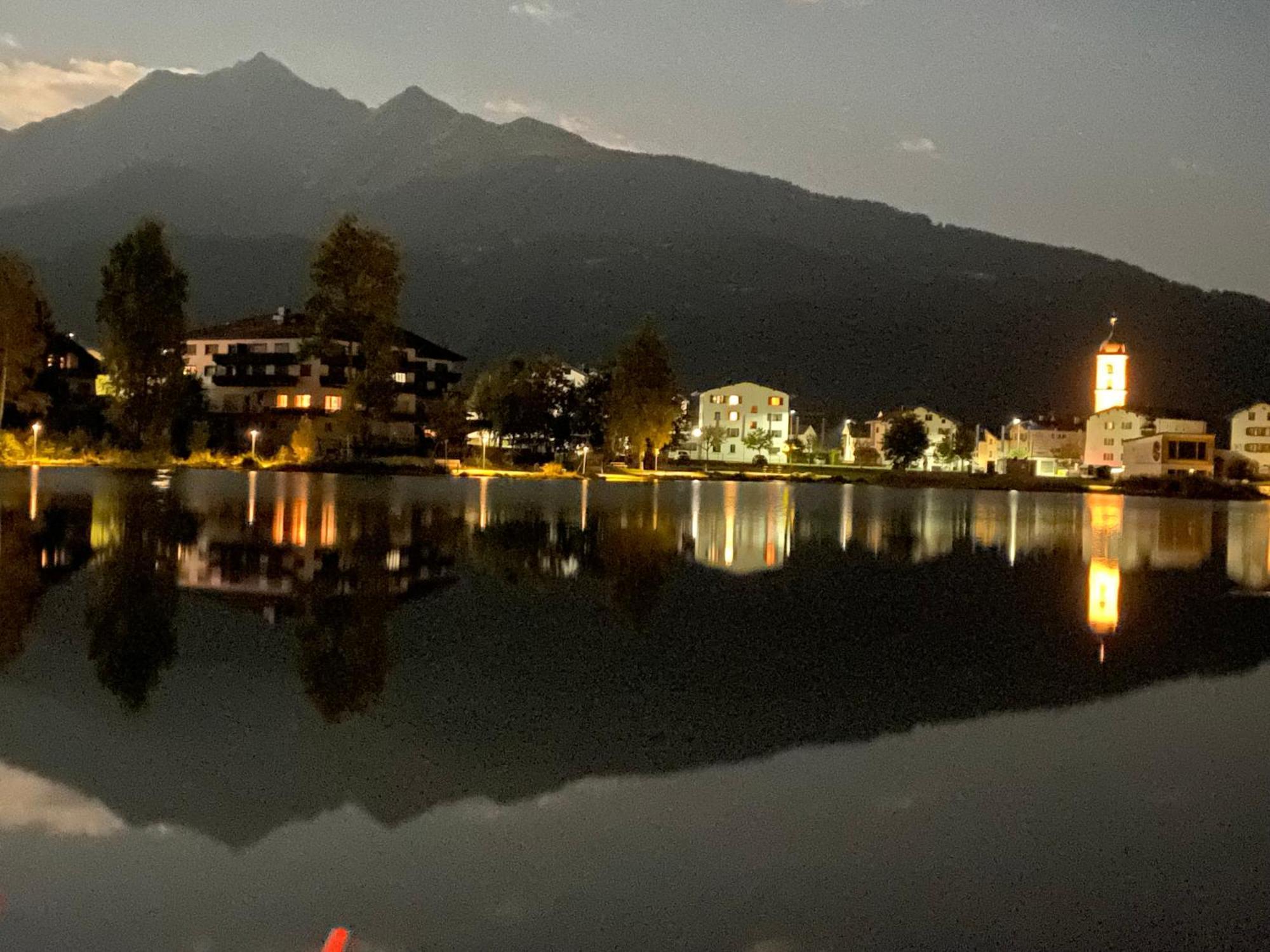Lakeside - 3.5 Zimmer Ferienwohnung Am Laaxersee Exterior photo