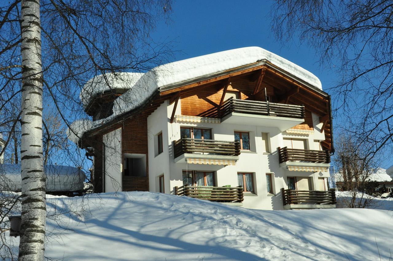 Lakeside - 3.5 Zimmer Ferienwohnung Am Laaxersee Exterior photo