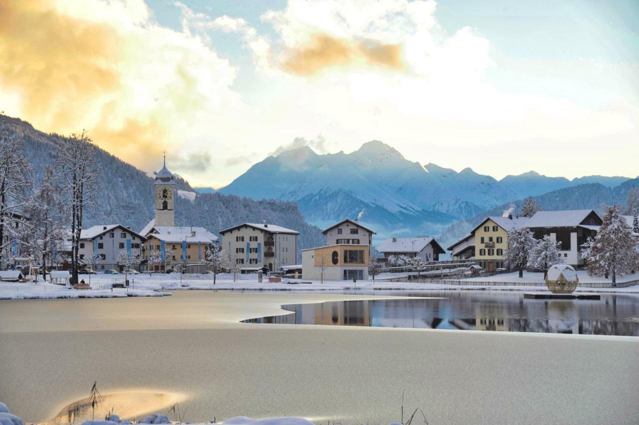 Lakeside - 3.5 Zimmer Ferienwohnung Am Laaxersee Exterior photo